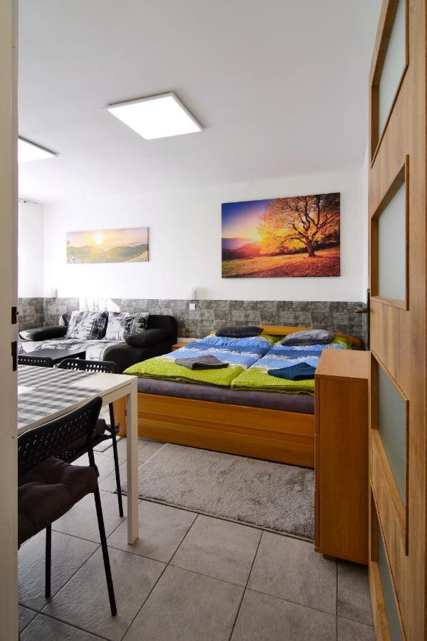 Apartman Nikola โตรยาโนวิตเซ ภายนอก รูปภาพ