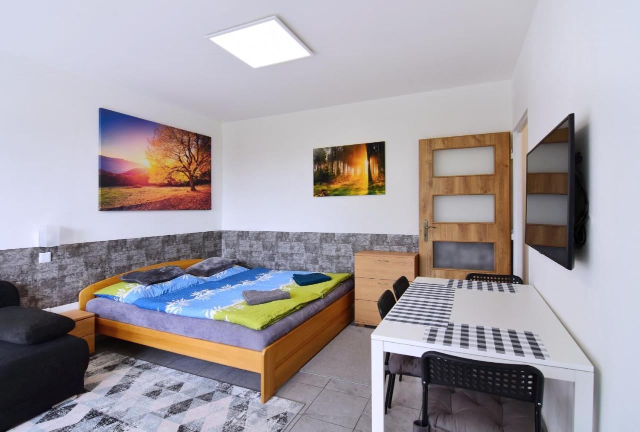 Apartman Nikola โตรยาโนวิตเซ ภายนอก รูปภาพ
