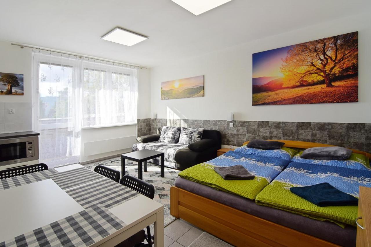 Apartman Nikola โตรยาโนวิตเซ ภายนอก รูปภาพ