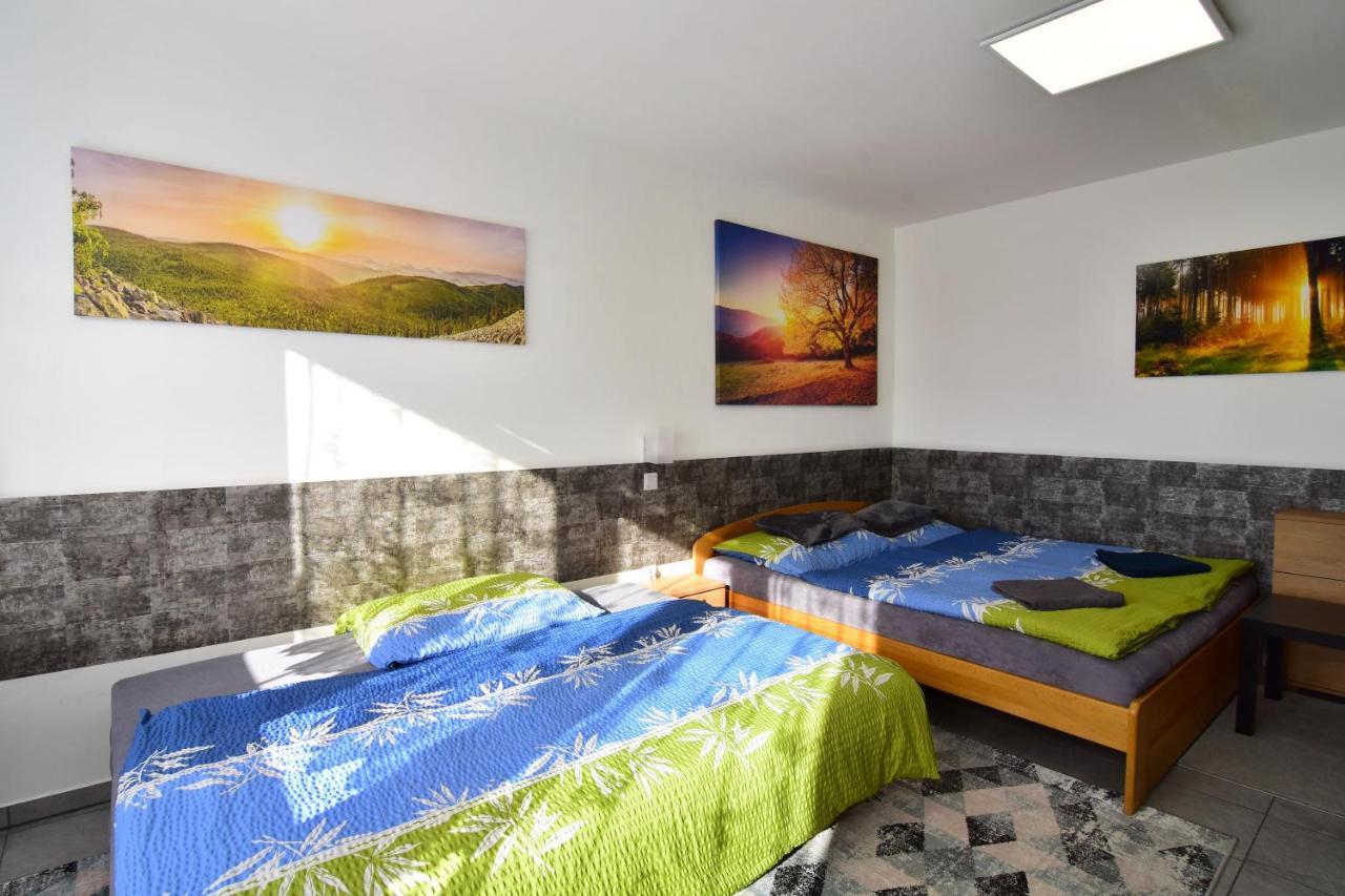 Apartman Nikola โตรยาโนวิตเซ ภายนอก รูปภาพ